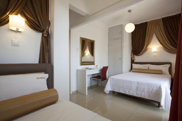 Panorama triple room bedroom 1 double bed 1 single bed hu 6d267242459ea8f5.jpg